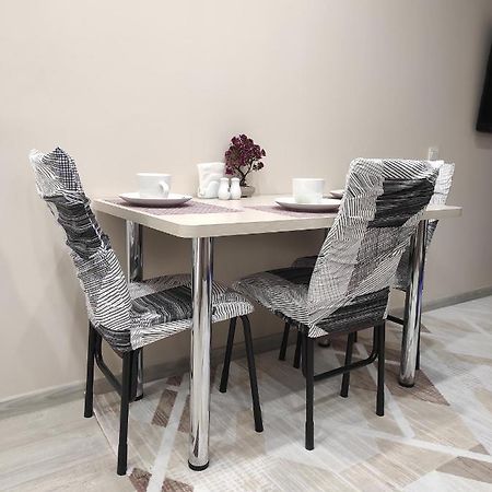 Уютная Квартира-Студия Жк Lotus Terrace Apartment Almaty Luaran gambar