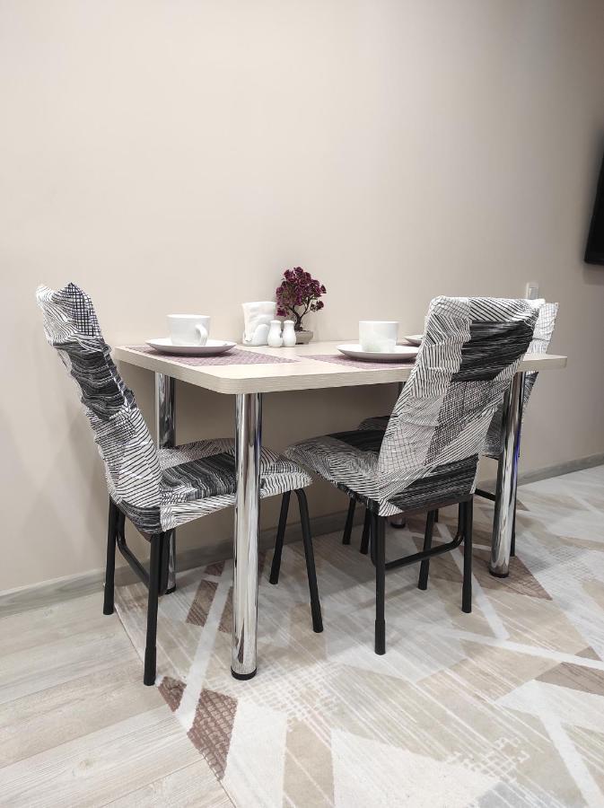 Уютная Квартира-Студия Жк Lotus Terrace Apartment Almaty Luaran gambar